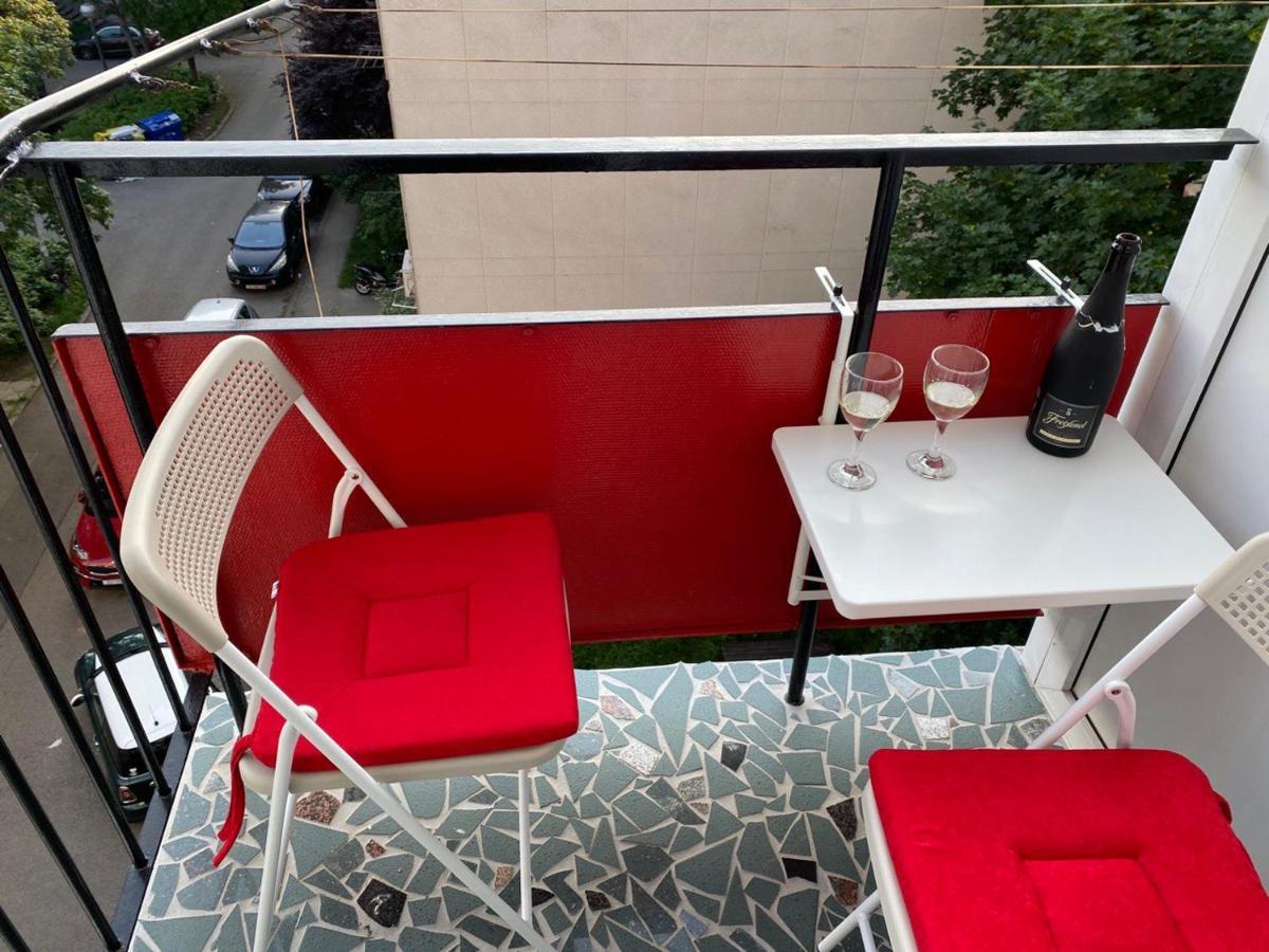 Colorful Urban Oasis Apartment Загреб Екстериор снимка